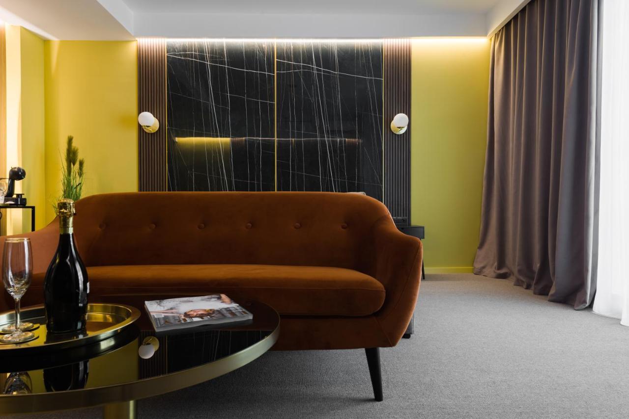 Luxury Sahara Noir Mamaia Nord Apartment Екстериор снимка